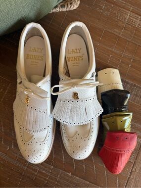 Vintage LAZY BONES White Kiltie Brogue Golf Shoes with Interchangeable Fringe